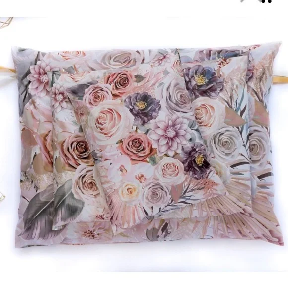 Set of 20 - 10”x13” Floral Bouquet Poly Mailers - Picture 2 of 2